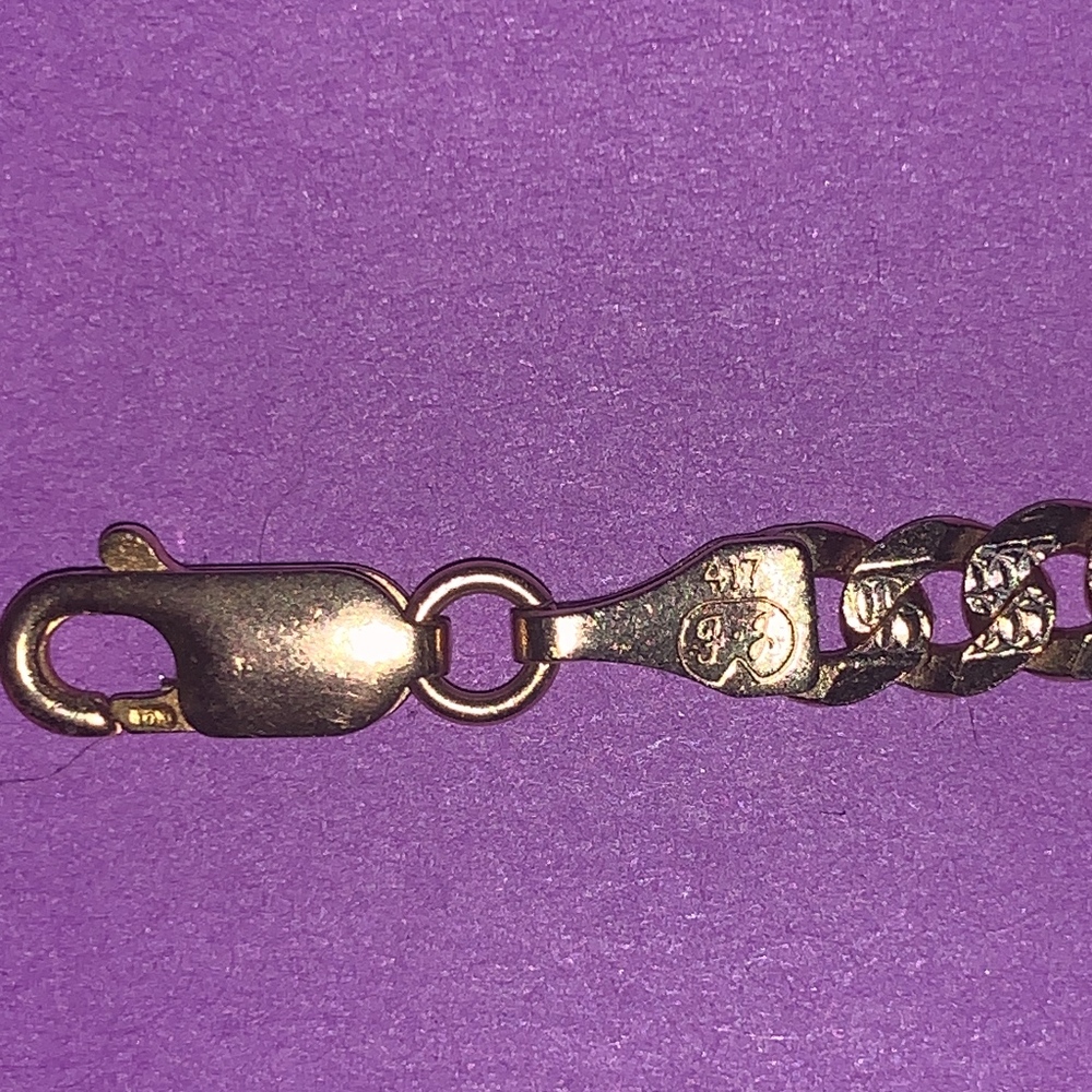 Cuban link - Picture 6 of 7